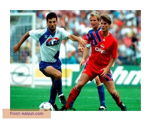 布莱克本青年队天才新星本赛季表现稳健，持续提升备受期待